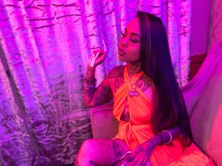 yafavoriteLIPZ profilbild på webbkameramodell