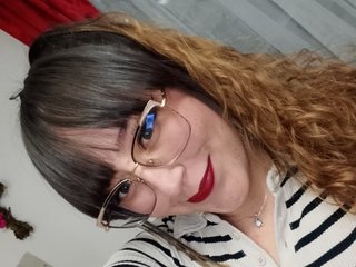 Imagen de perfil de modelo de cámara web de Juliette_Jones