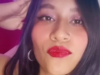 mairahorney303av profilbild på webbkameramodell