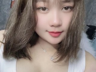 Emily039 Profilbild des Cam-Modells 