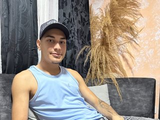 Image de profil du modèle de webcam BebyBost
