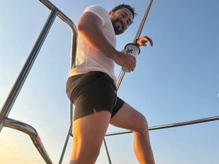 BarbonLatino profilbild på webbkameramodell 