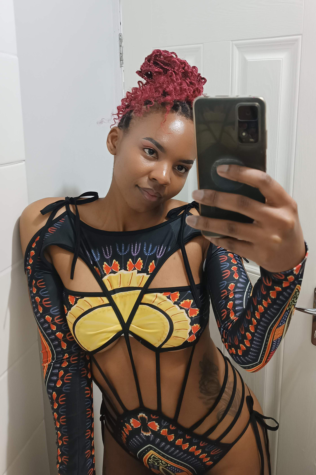 Interprete HotStellaa Foto 7