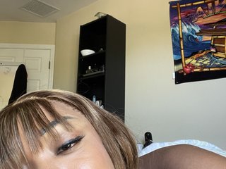 ProductivePussy cam model profile picture 