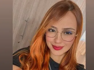 Emilirouse21 profilbild på webbkameramodell