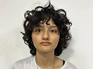 VictoriaFlower90 profilbild på webbkameramodell