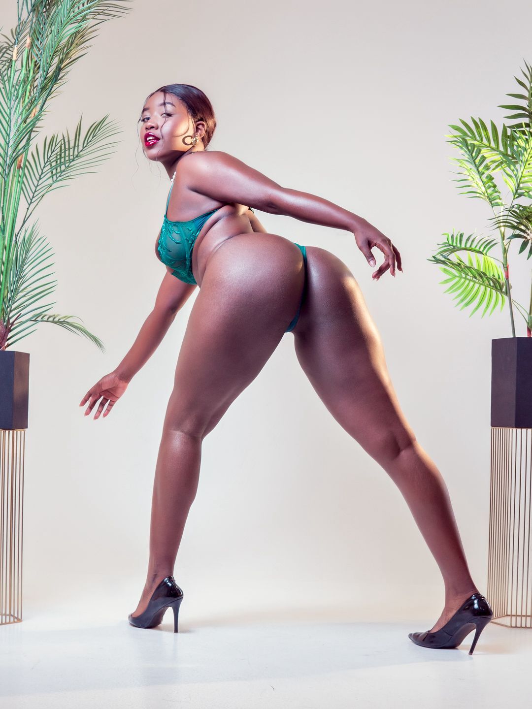 Artiest DaniellaBrownn Foto 4