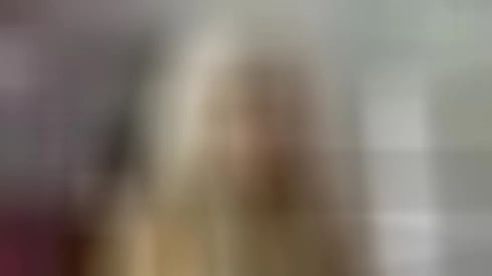 Interprete KoraRousee Video 1