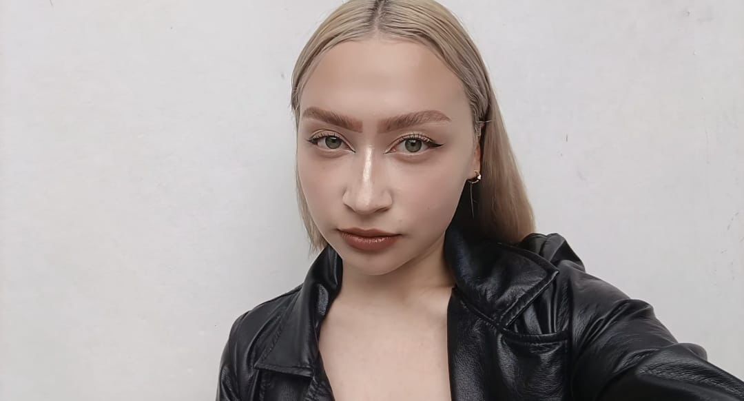 Interprete AlanaLeBlanc Foto 4