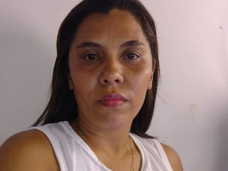 Foto de perfil de modelo de webcam de Emmy_curvy_qs