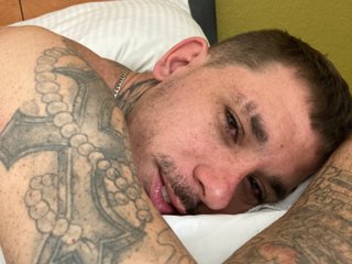 Image de profil du modèle de webcam Outcastdrip954