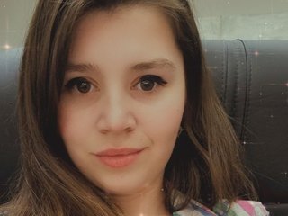 AmellyMillyy profilbild på webbkameramodell