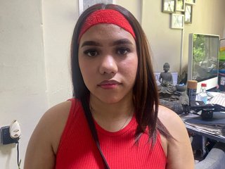 Image de profil du modèle de webcam camilacristal18