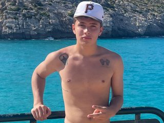 Profilbilde av Julian_wolf18 webkamera modell
