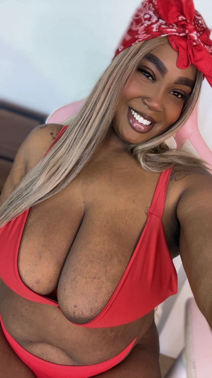 Intérprete niicol_jenner Foto 8