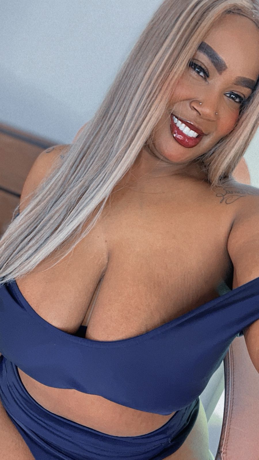 Intérprete niicol_jenner Foto 3