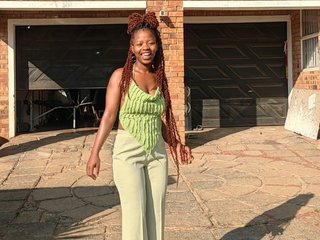 CandyNaynay cam model profile picture 