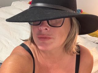 Imagen de perfil de modelo de cámara web de AmberGreenxox
