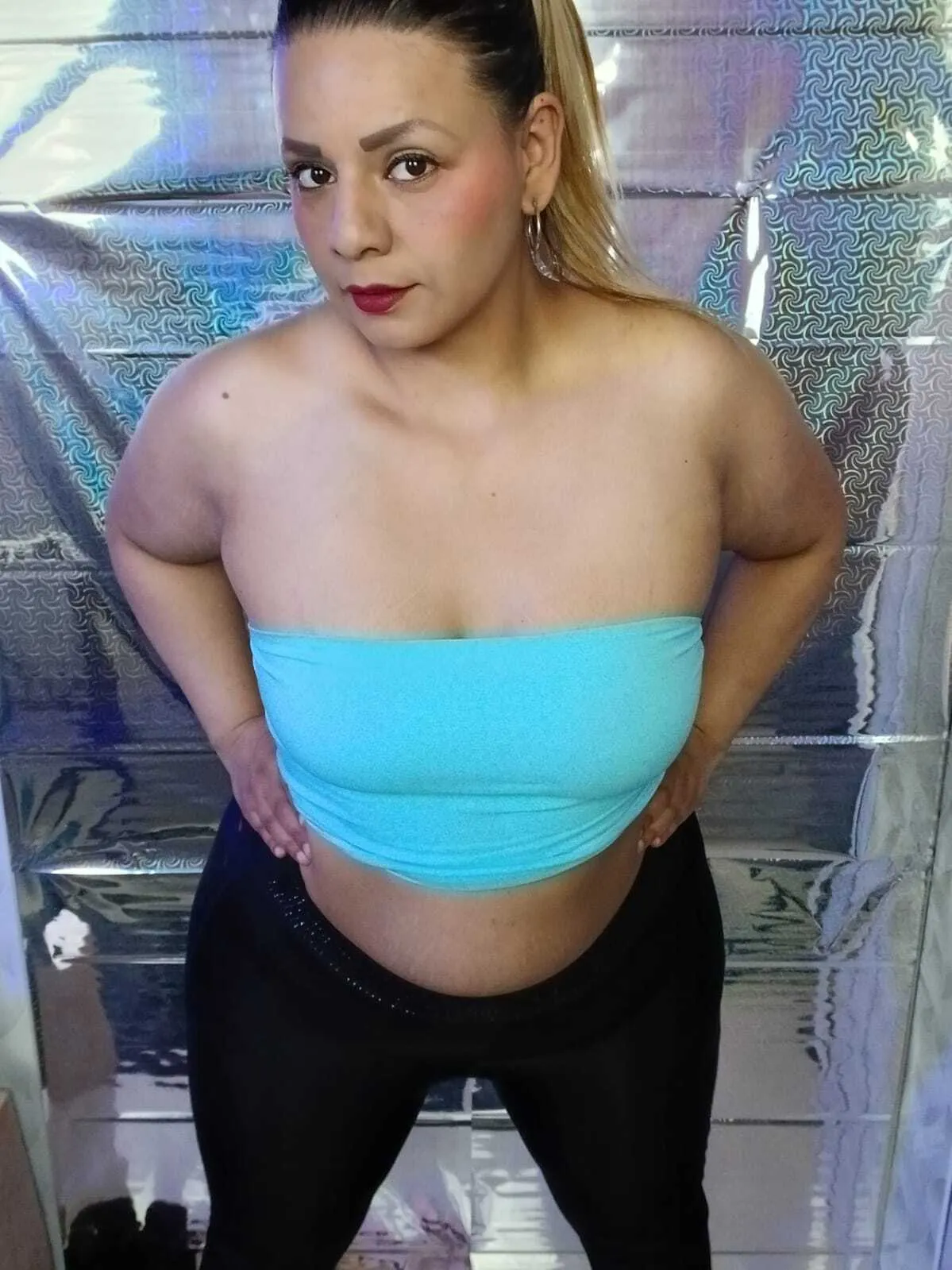 Artiest Kathaleyagrayyass Foto 6