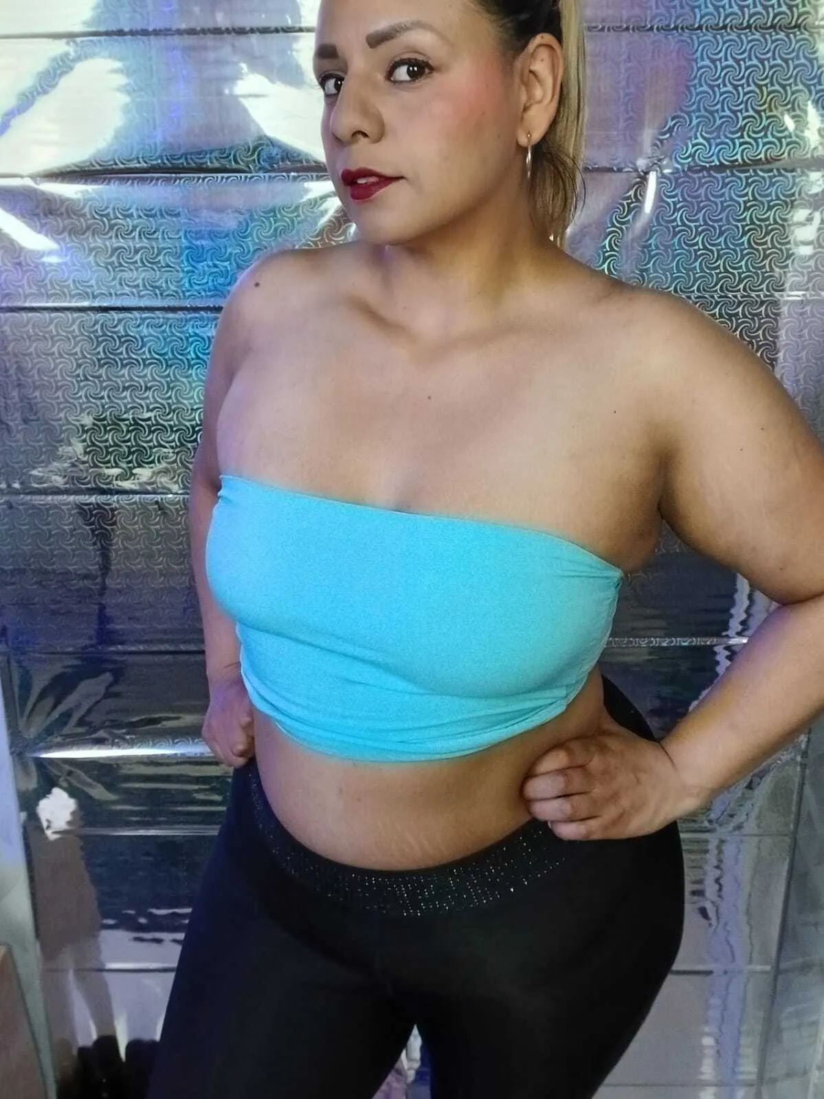 Artiest Kathaleyagrayyass Foto 3