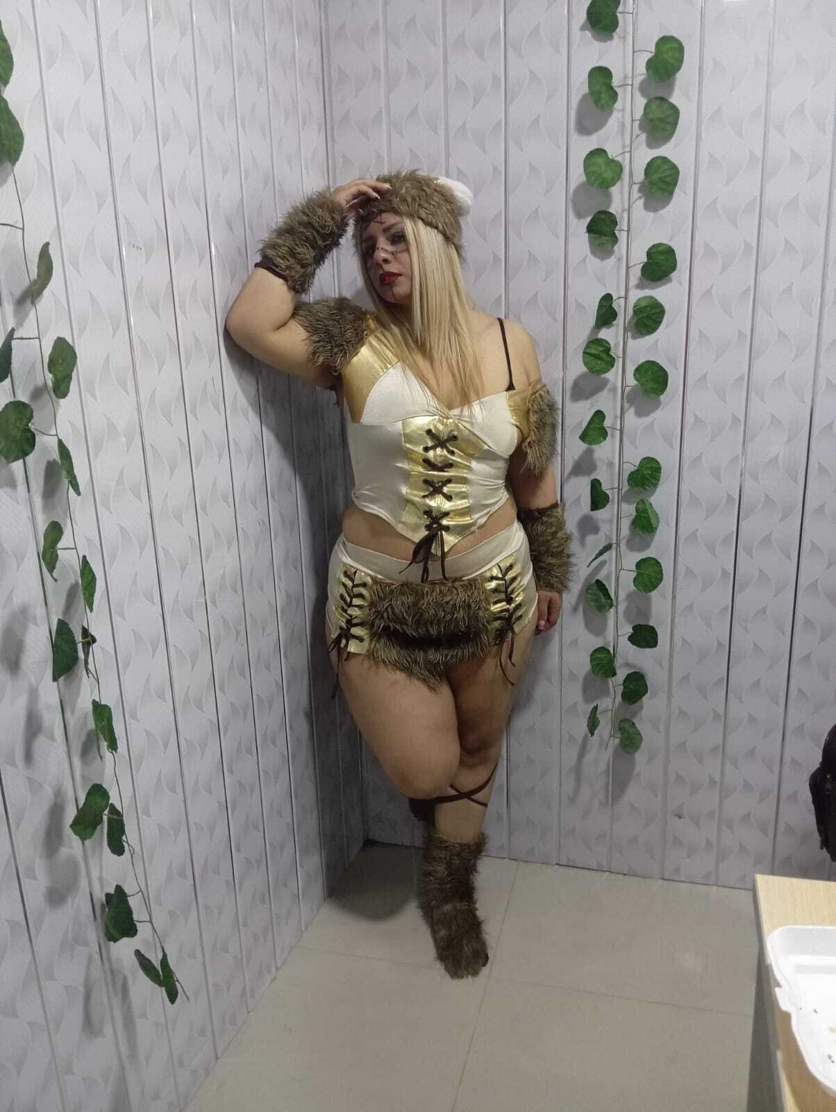 Artista Kathaleyagrayyass Foto 12