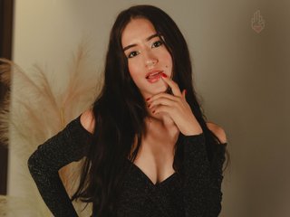 Image de profil du modèle de webcam CatalinaMontana_mml
