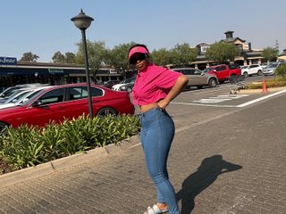 Imagen de perfil de modelo de cámara web de VelvetHaze2