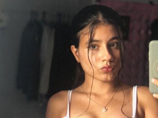 Mia_Isabella18 immagine del profilo del modello di cam