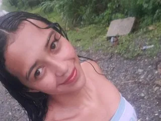 Image de profil du modèle de webcam aryaskinnyycm