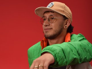 Akazanova Profilbild des Cam-Modells 