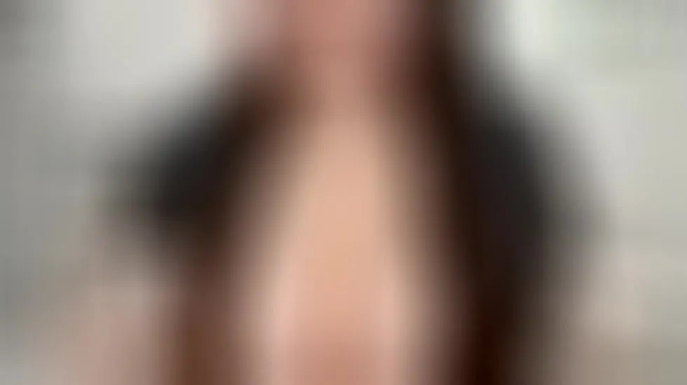 Interprète anora_sunny Vidéo 1
