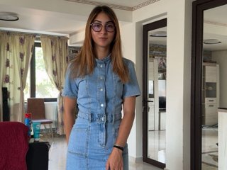 MADYIEx cam model profile picture 
