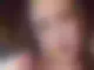 kiiaraaa profielfoto van cam model
