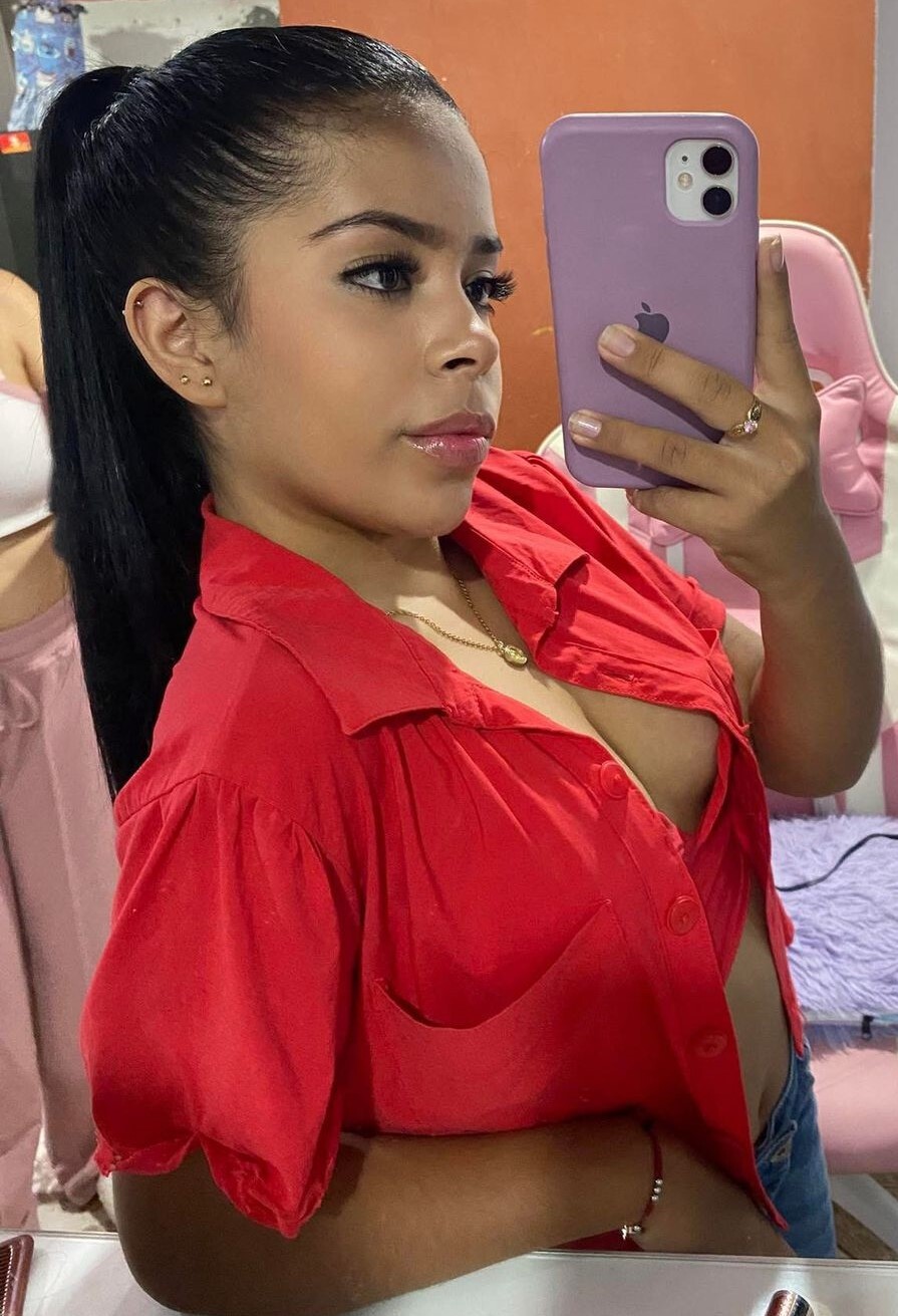 Intérprete IzzieMayson Foto 4