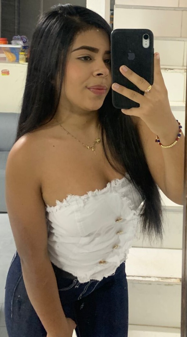 Intérprete IzzieMayson Foto 5