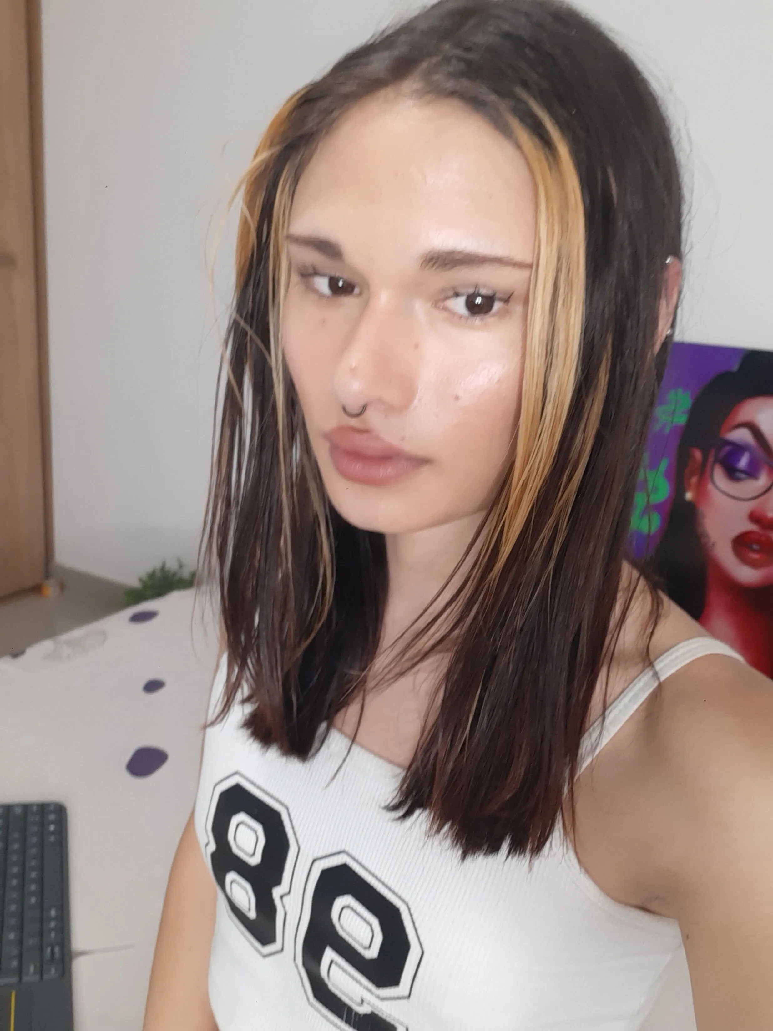 Performer Andrea_cherryy Photo 8