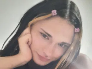 Andrea_cherryy profielfoto van cam model