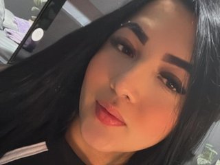 Image de profil du modèle de webcam TatiiCute