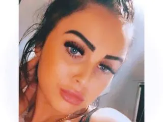 Image de profil du modèle de webcam ThroatGoat_x