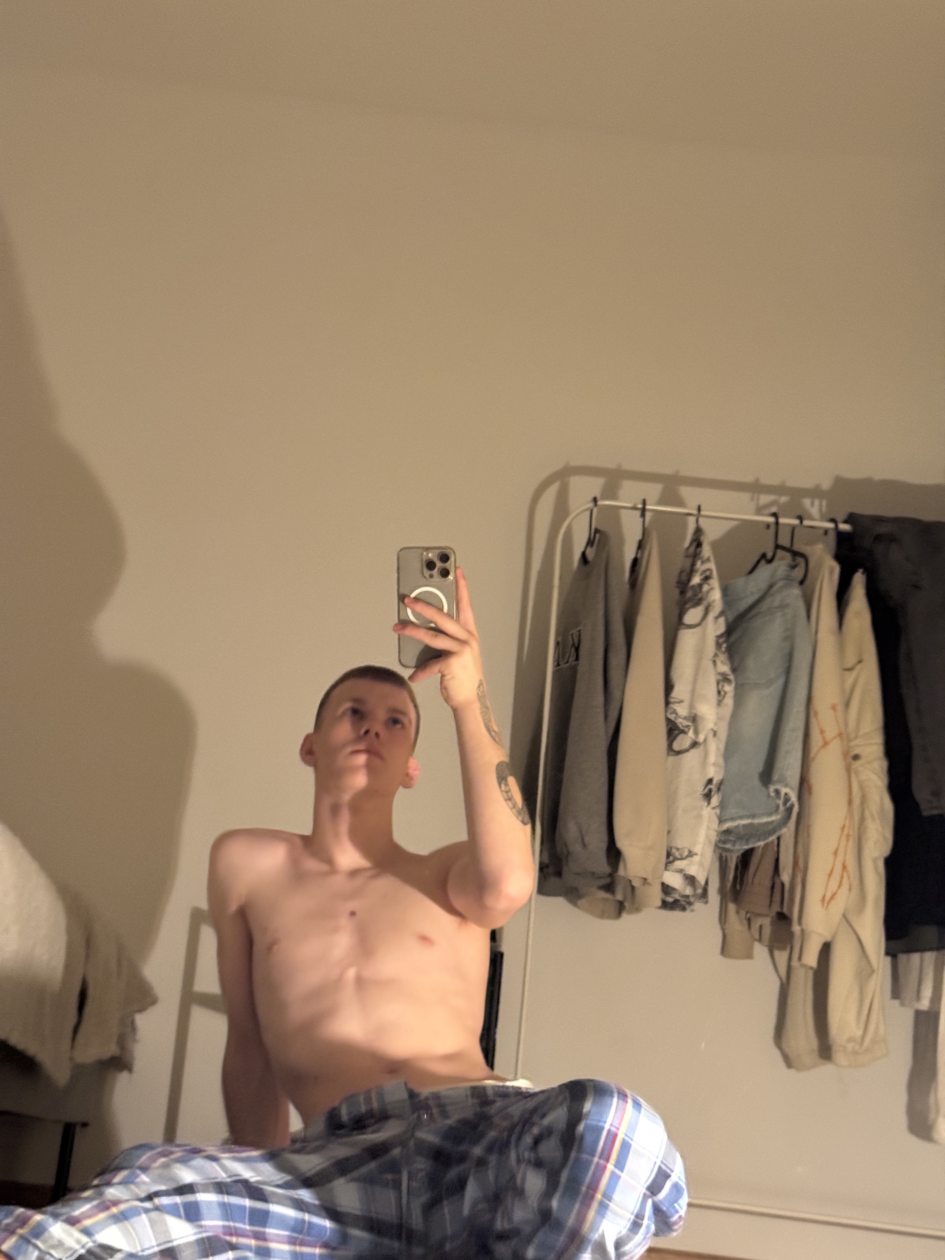 Performer Krastin Photo 5