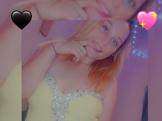 Image de profil du modèle de webcam SkyeFaher