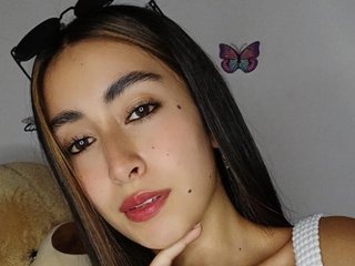 Lia_RoseCol profielfoto van cam model 