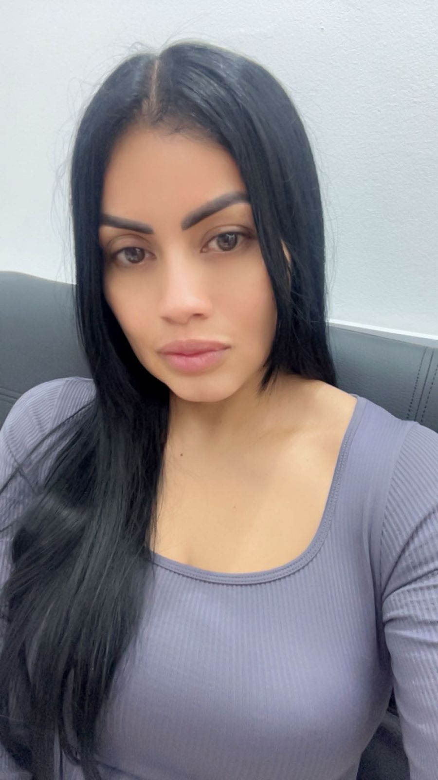 Performer BellaRossex Photo 10