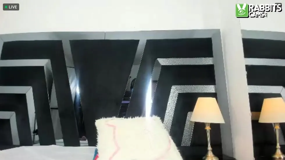 Interprete Lathiffa Video 1