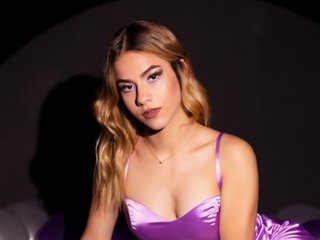 SkyWillow_Oficial profilbild på webbkameramodell