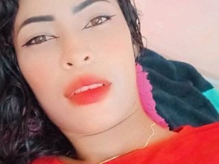 ayleenpradocm profielfoto van cam model 