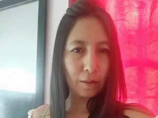 Image de profil du modèle de webcam Cristal_Janner