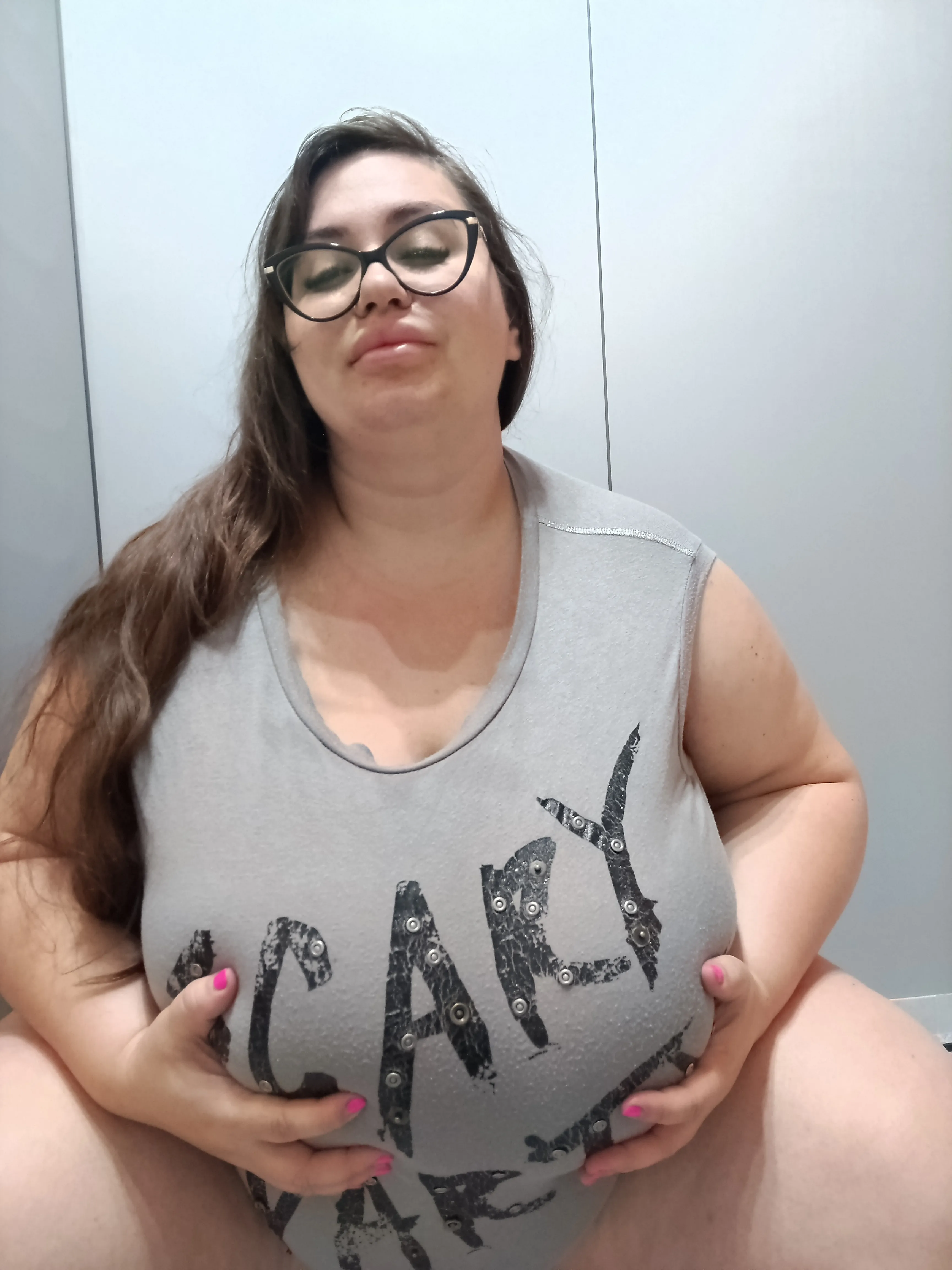 Artiest PutYourFaceHere Foto 6