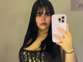 ZharaLorens profilbild på webbkameramodell
