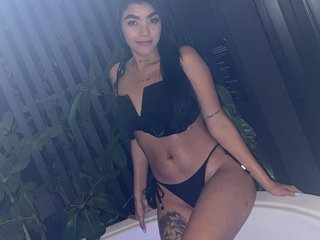 Image de profil du modèle de webcam Monserratt_1